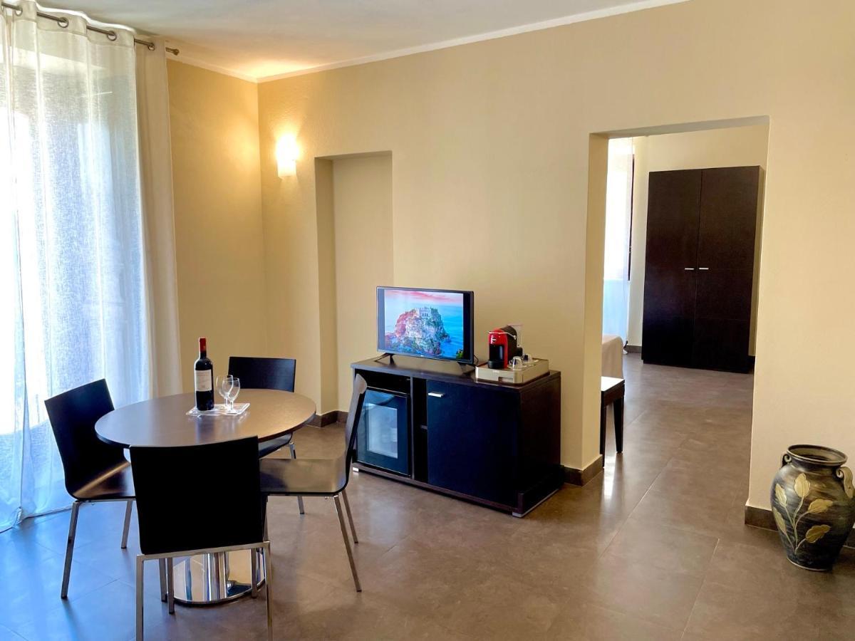 트로페아 Residenza Il Barone B&B 외부 사진